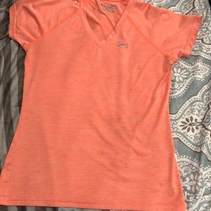 Coral Under Armour v neck